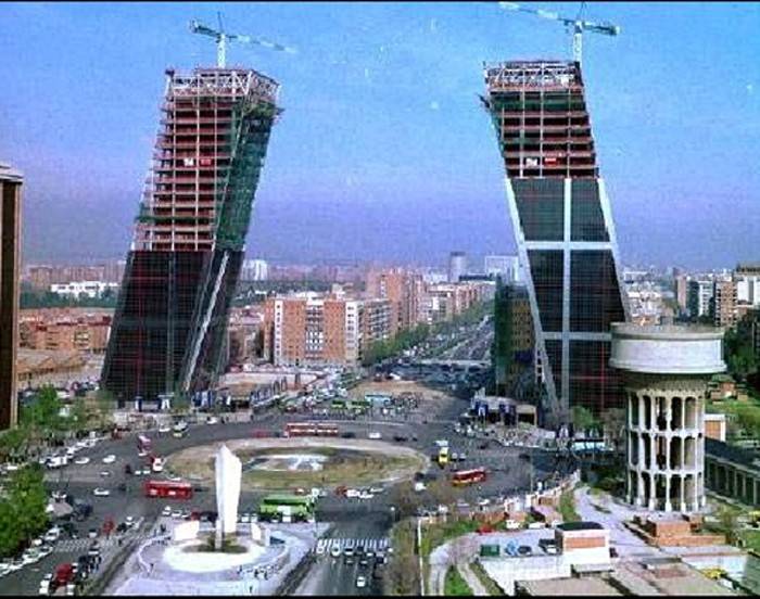 FOTO GRUA TORRE foto grua torre: