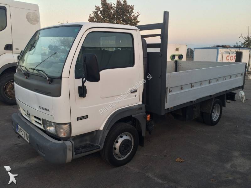 Nissan lkw #10