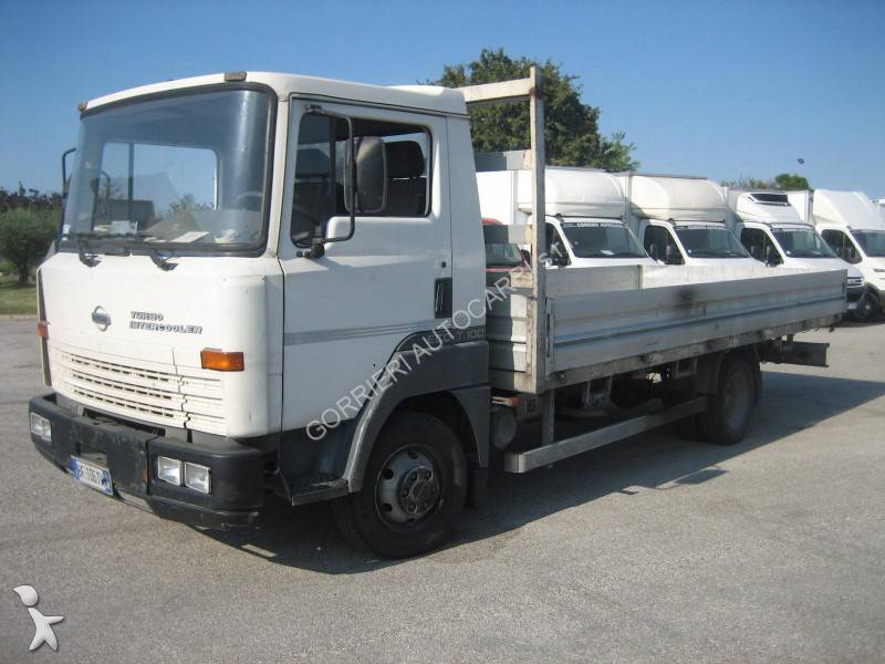 Camion nissan t100 #4