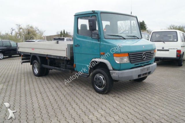 Used mercedes trucks in italy #4