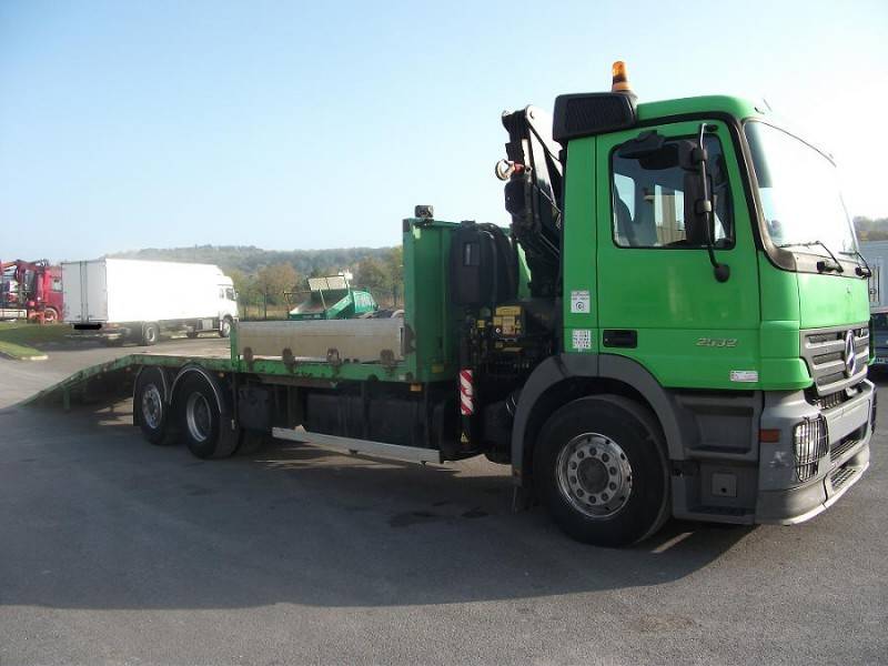 Used heavy mercedes truck #4