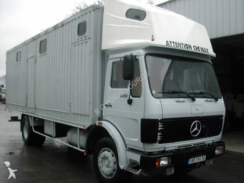 Camion chevaux occasion mercedes #2