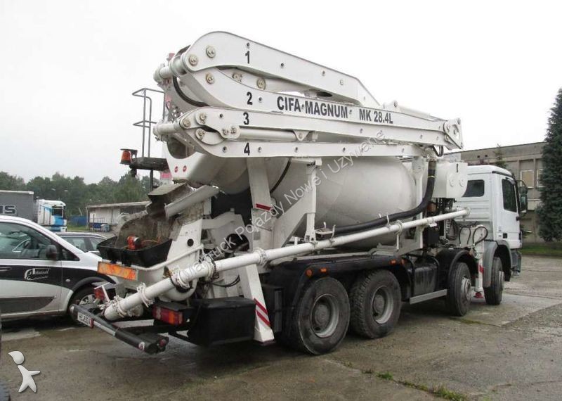 Used concrete mixer mercedes #6