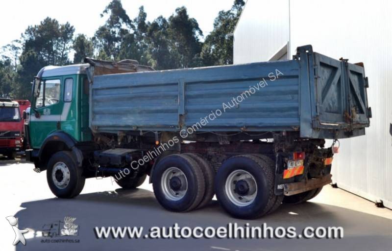 Used mercedes trucks 2635