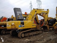 Komatsu PC220-7