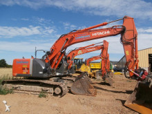 escavatore cingolato Hitachi