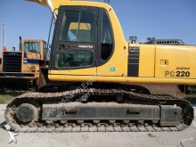 Komatsu PC220LC-8