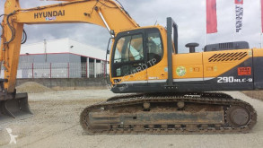 pelle sur chenilles Hyundai