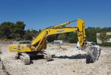 escavatore cingolato Komatsu