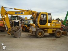 escavatore gommato Fiat-Hitachi