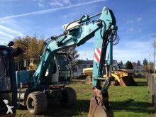escavatore gommato Liebherr