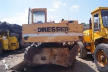 escavatore gommato Dresser