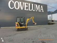 mini escavatore Caterpillar