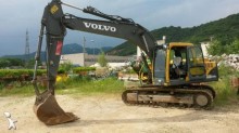 escavatore cingolato Volvo