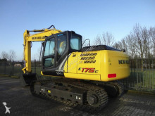 New Holland E 175