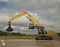 escavatore intermediario strada/rotaia nc