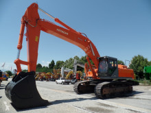 escavatore Hitachi