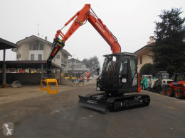 escavatore Hitachi