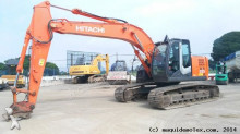 escavatore cingolato Hitachi