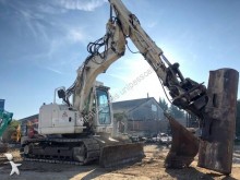 escavatore cingolato Komatsu