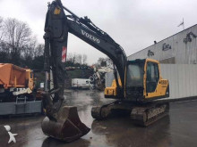 escavatore cingolato Volvo