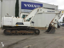 pelle sur chenilles Volvo