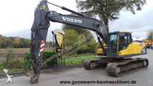 escavatore cingolato Volvo