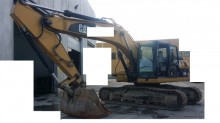 escavatore cingolato Caterpillar