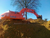 used track excavator