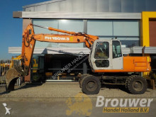 escavatore gommato Fiat-Hitachi