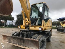 Komatsu PC160W-7