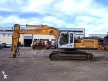 escavatore cingolato Liebherr