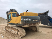 escavatore cingolato Volvo
