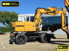 graafmachine op banden Liebherr