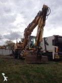 escavatore gommato Liebherr
