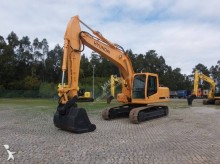 escavadora de lagartas Hyundai