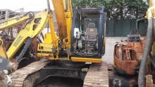 escavatore cingolato JCB