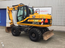 pelle sur pneus JCB
