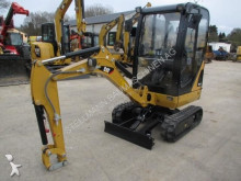 mini escavatore Caterpillar