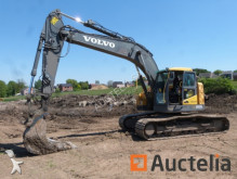 escavatore intermediario strada/rotaia Volvo
