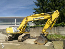 New Holland E175