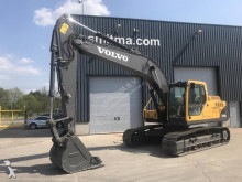 escavatore intermediario strada/rotaia Volvo