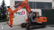 escavatore cingolato Hitachi