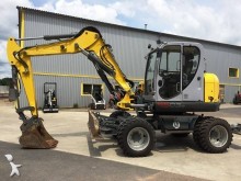 pelle sur pneus Wacker Neuson