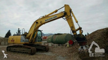 New Holland E 215 -