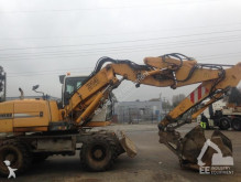 graafmachine op banden Liebherr