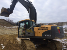 used track excavator