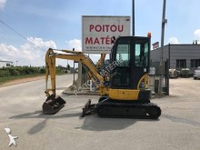 Komatsu PC26MR 3