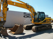pelle sur chenilles JCB