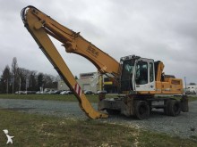 Liebherr 924